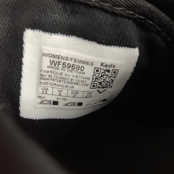 Keds Women’s Canvas Sneakers - Picture 6 of 6